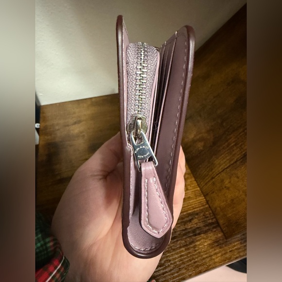 Coach Wallet - Picture 7 of 10